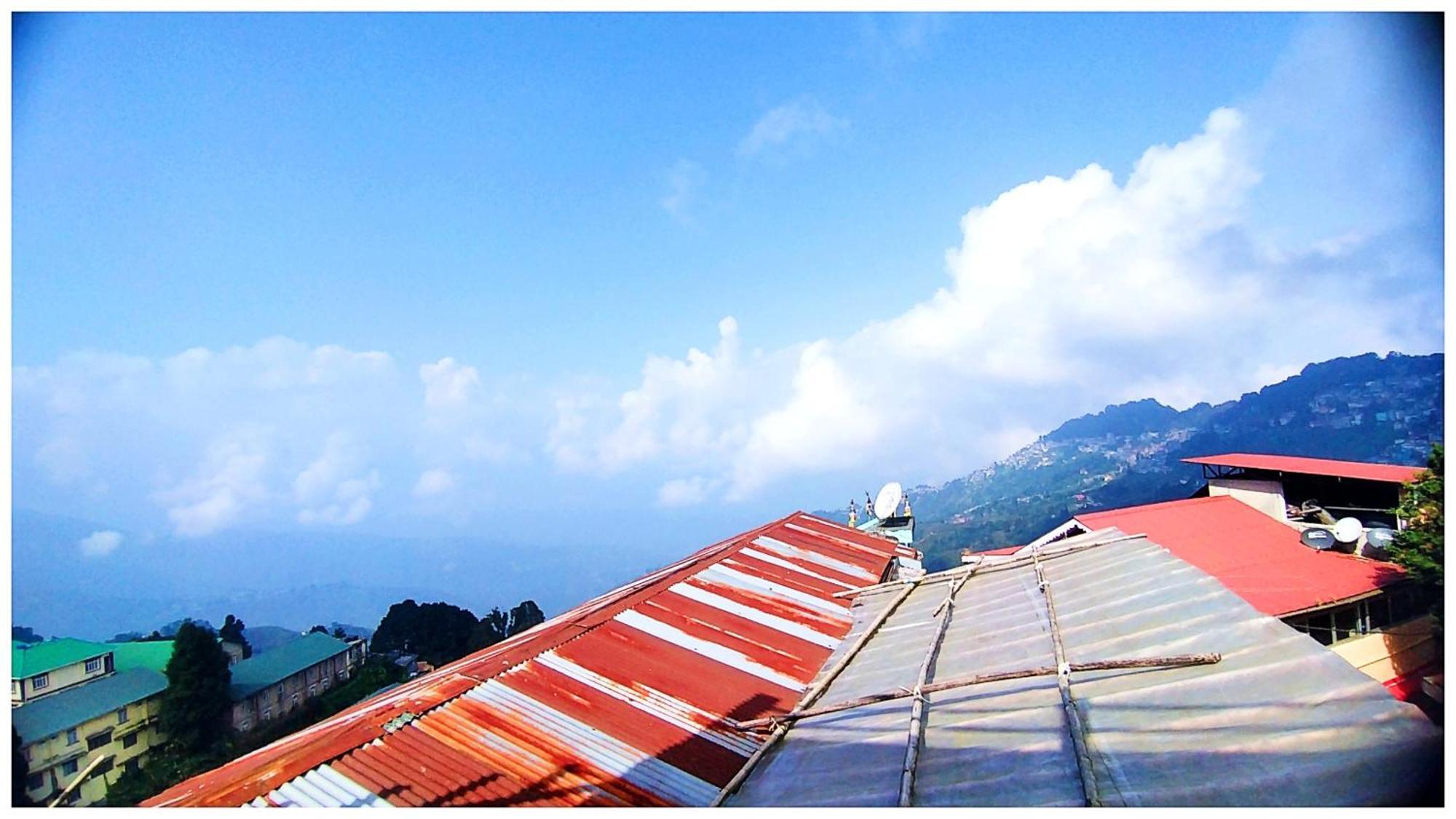 Hotel Premium Pitstop Near Railway Station Best Hotel In Darjeeling Darjeeling  Eksteriør bilde