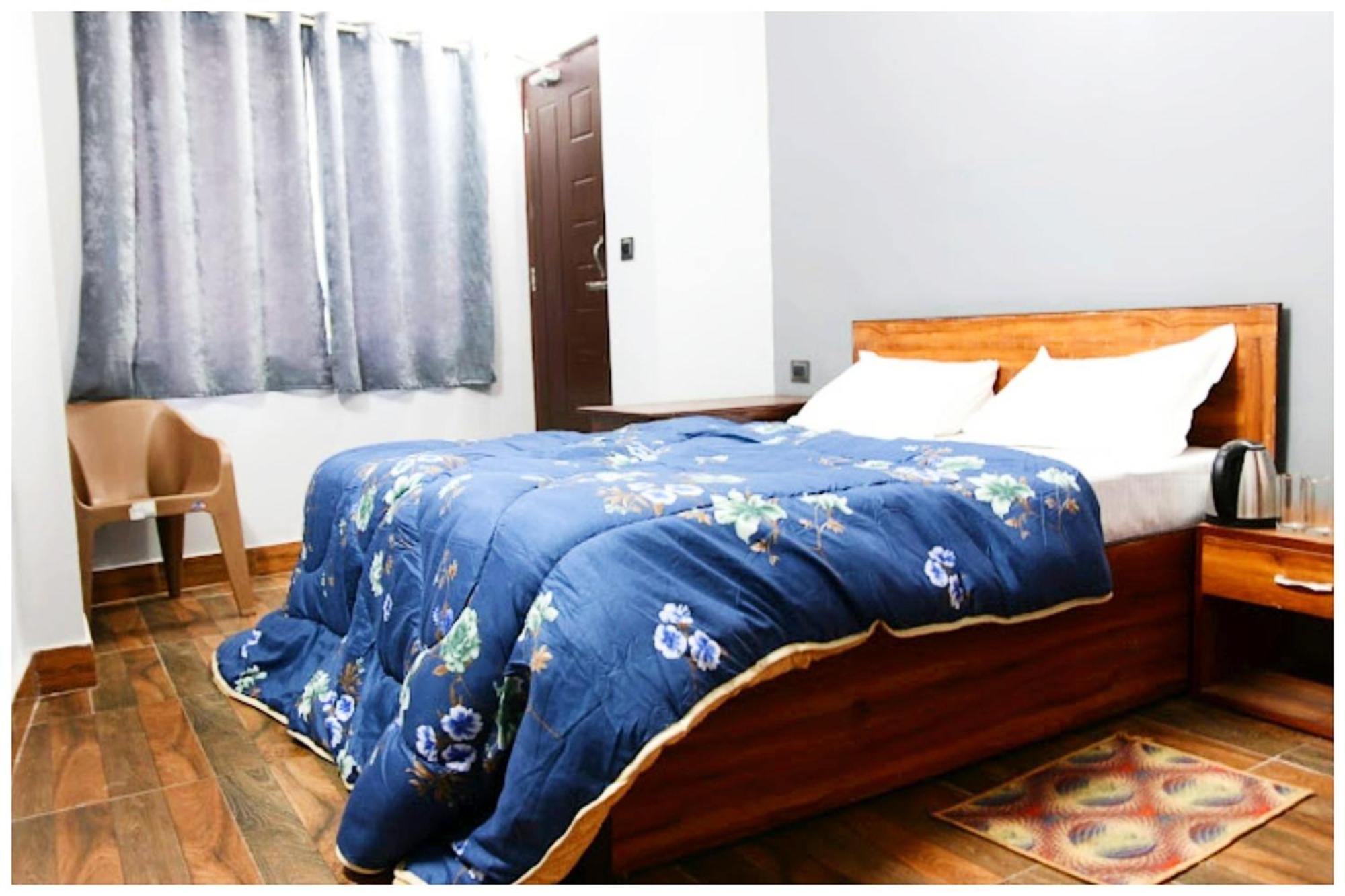 Hotel Premium Pitstop Near Railway Station Best Hotel In Darjeeling Darjeeling  Eksteriør bilde